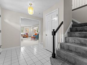 9 Pleasantview Ter, Framingham MA 01701