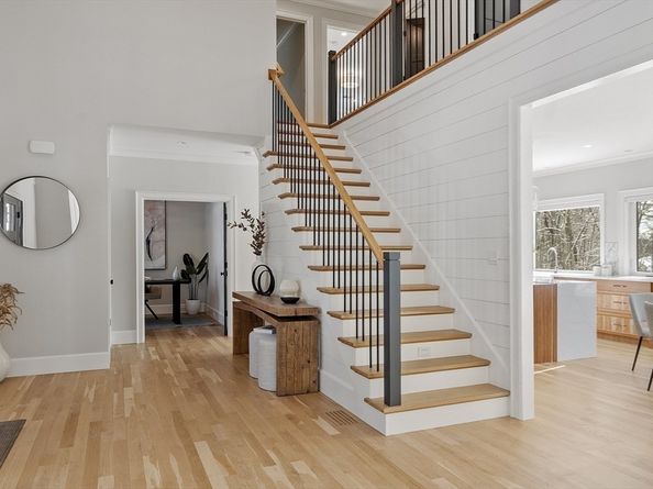 1 Whisper Way, Hopkinton MA 01748
