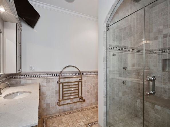 1001 Marina Dr 801, Quincy MA 02171