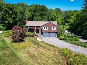 18 Lomas Drive, Framingham MA 01701