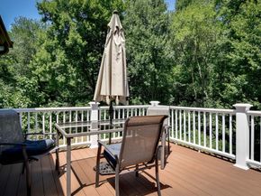 18 Lomas Drive, Framingham MA 01701