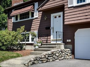 18 Lomas Drive, Framingham MA 01701