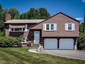 18 Lomas Drive, Framingham MA 01701