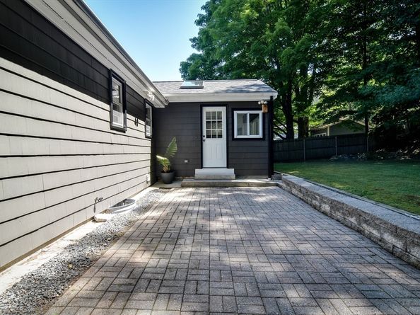 191 East Central Street, Natick MA 01760
