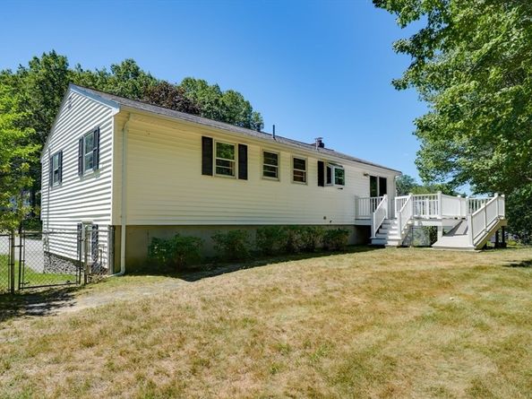 86 Drake Rd, Burlington MA 01803