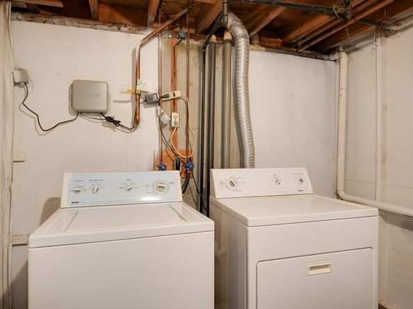 86 Drake Rd, Burlington MA 01803