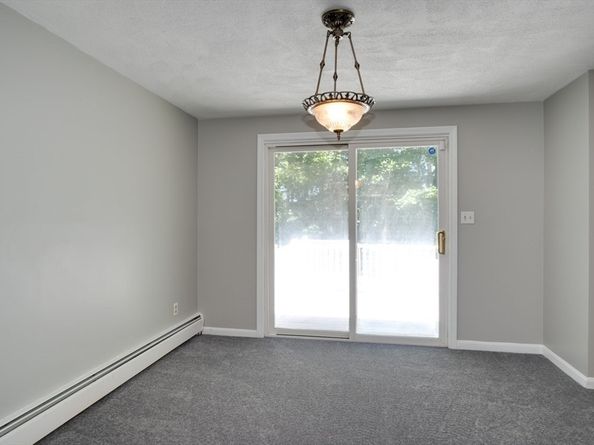 86 Drake Rd, Burlington MA 01803