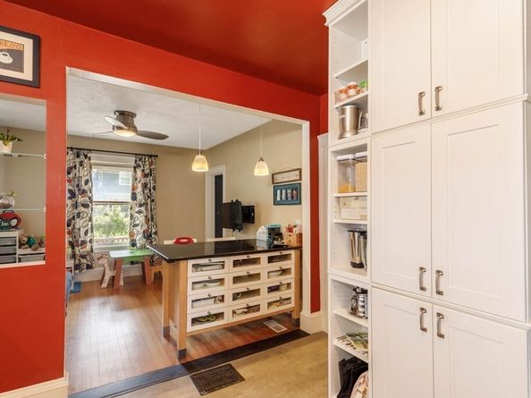 95 Boutelle Street, Leominster MA 01453
