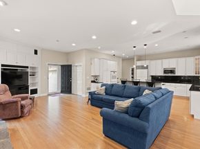 2 New Meadow Lane, Topsfield MA 01983