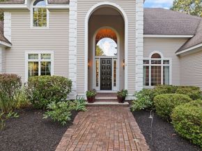 2 New Meadow Lane, Topsfield MA 01983