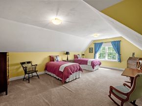 18 Inverness 18, Plymouth MA 02360