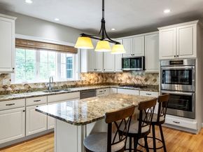 18 Inverness 18, Plymouth MA 02360