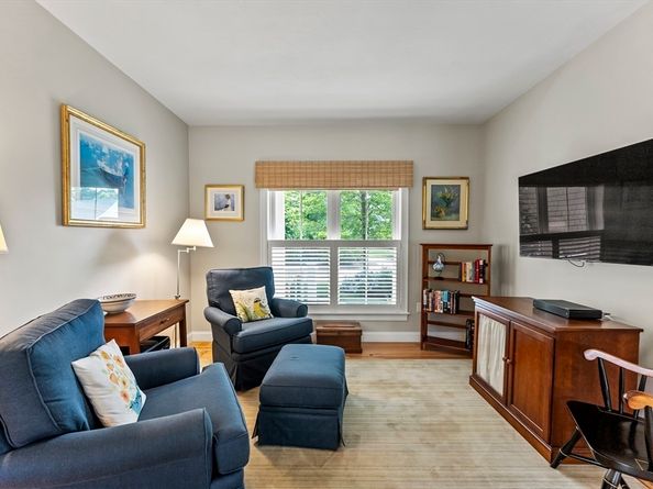 18 Inverness 18, Plymouth MA 02360