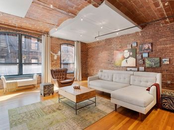 121-123 Beach St