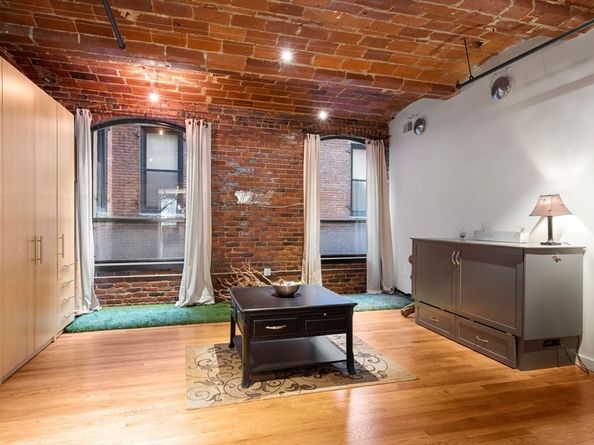 121-123 Beach St 303, Boston MA 02111