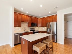 1102 Peters Farm Way 102, Westborough MA 01581