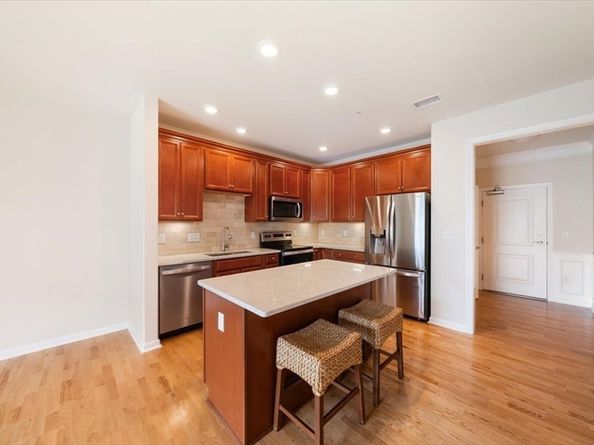 1102 Peters Farm Way 102, Westborough MA 01581