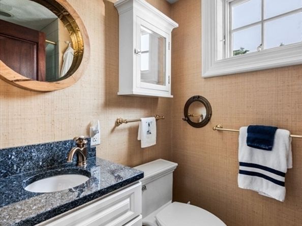 24 Lee St A3, Marblehead MA 01945
