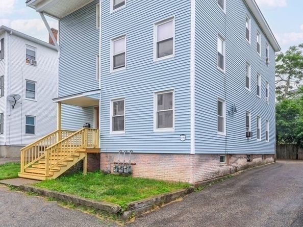 165 Ingleside Ave, Worcester MA 01604