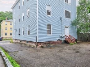 165 Ingleside Ave, Worcester MA 01604