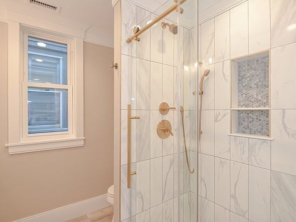 69 Falcon St 2, Boston MA 02128