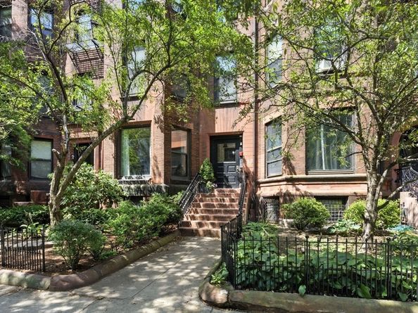 37 Bay State Rd 4, Boston MA 02215