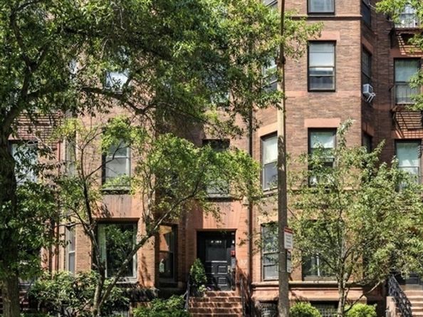 37 Bay State Rd 4, Boston MA 02215