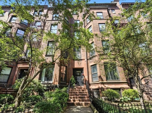 37 Bay State Rd 4, Boston MA 02215