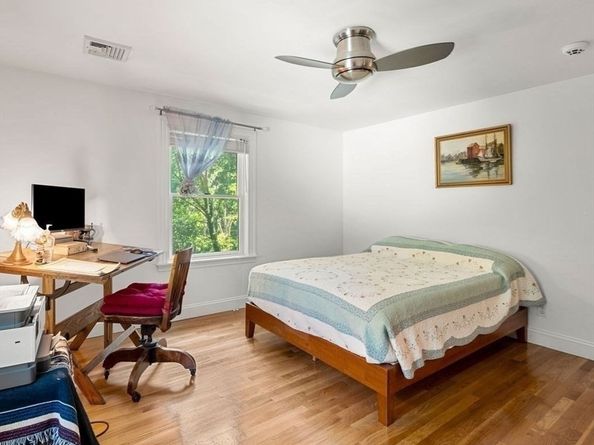 139 Jersey St, Marblehead MA 01945