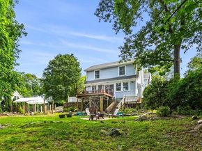139 Jersey St, Marblehead MA 01945