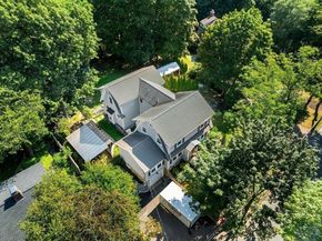 139 Jersey St, Marblehead MA 01945