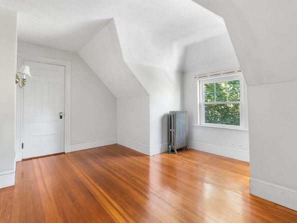 109 Lake View Ave, Cambridge MA 02138