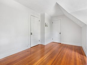109 Lake View Ave, Cambridge MA 02138