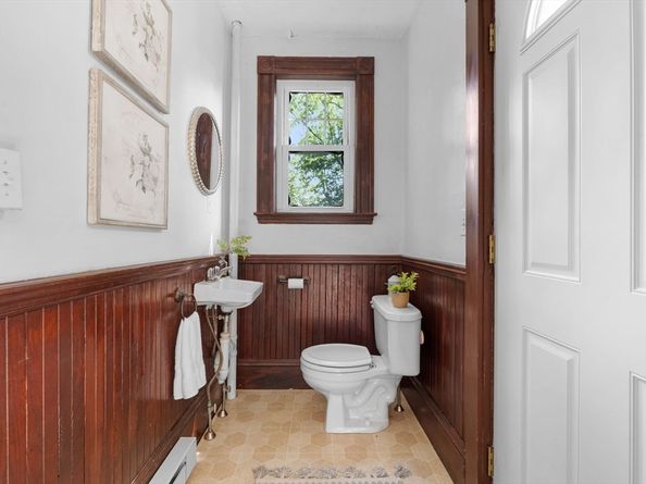 109 Lake View Ave, Cambridge MA 02138