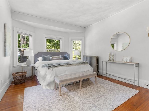 109 Lake View Ave, Cambridge MA 02138