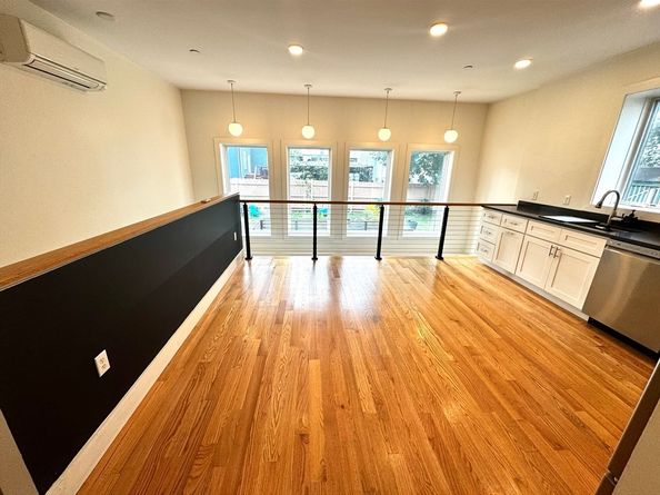 38 Colonial 1, Boston MA 02124