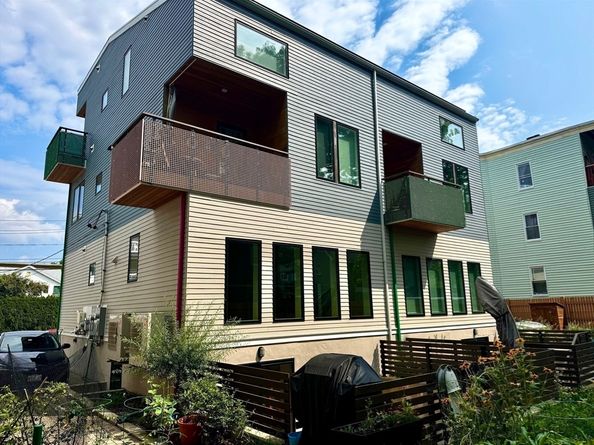 38 Colonial 1, Boston MA 02124