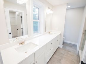 174 Wareham St, Marion MA 02738
