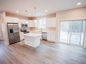 174 Wareham St, Marion MA 02738