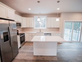 174 Wareham St, Marion MA 02738