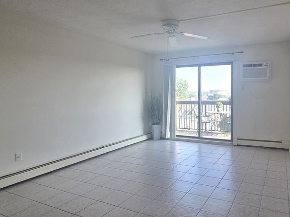 10 Williams St 56, Watertown MA 02472