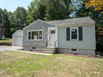 121 Sylvan Rd