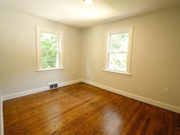 121 Sylvan Rd, Lancaster MA 01523