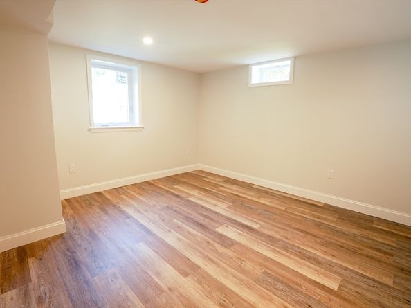 121 Sylvan Rd, Lancaster MA 01523