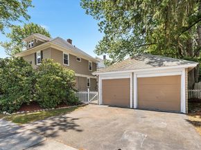 34 Monroe Ave, Worcester MA 01602