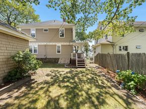 34 Monroe Ave, Worcester MA 01602