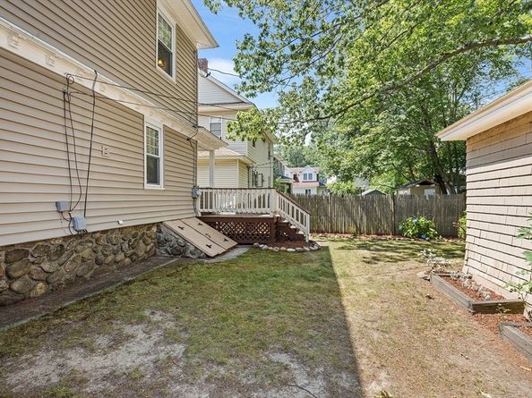 34 Monroe Ave, Worcester MA 01602