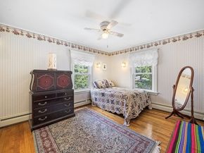 34 Monroe Ave, Worcester MA 01602