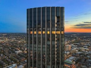 1 Dalton St 5801/5802, Boston MA 02199