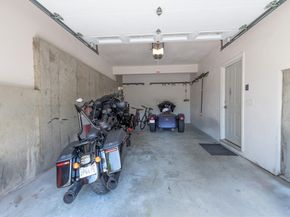 208 Sunset Dr, Charlton MA 01507